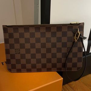 Damier Ebene Neverfull Pochette